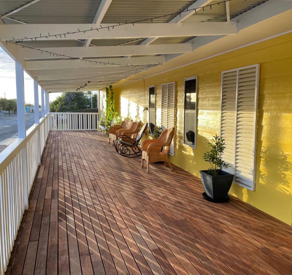 Ki Dragonfly Guesthouse Kingscote Exterior photo